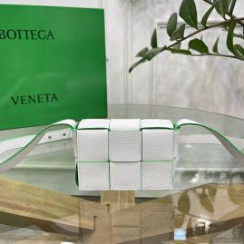 Picture of Bottega Veneta Lady Handbags _SKUfw152376057fw